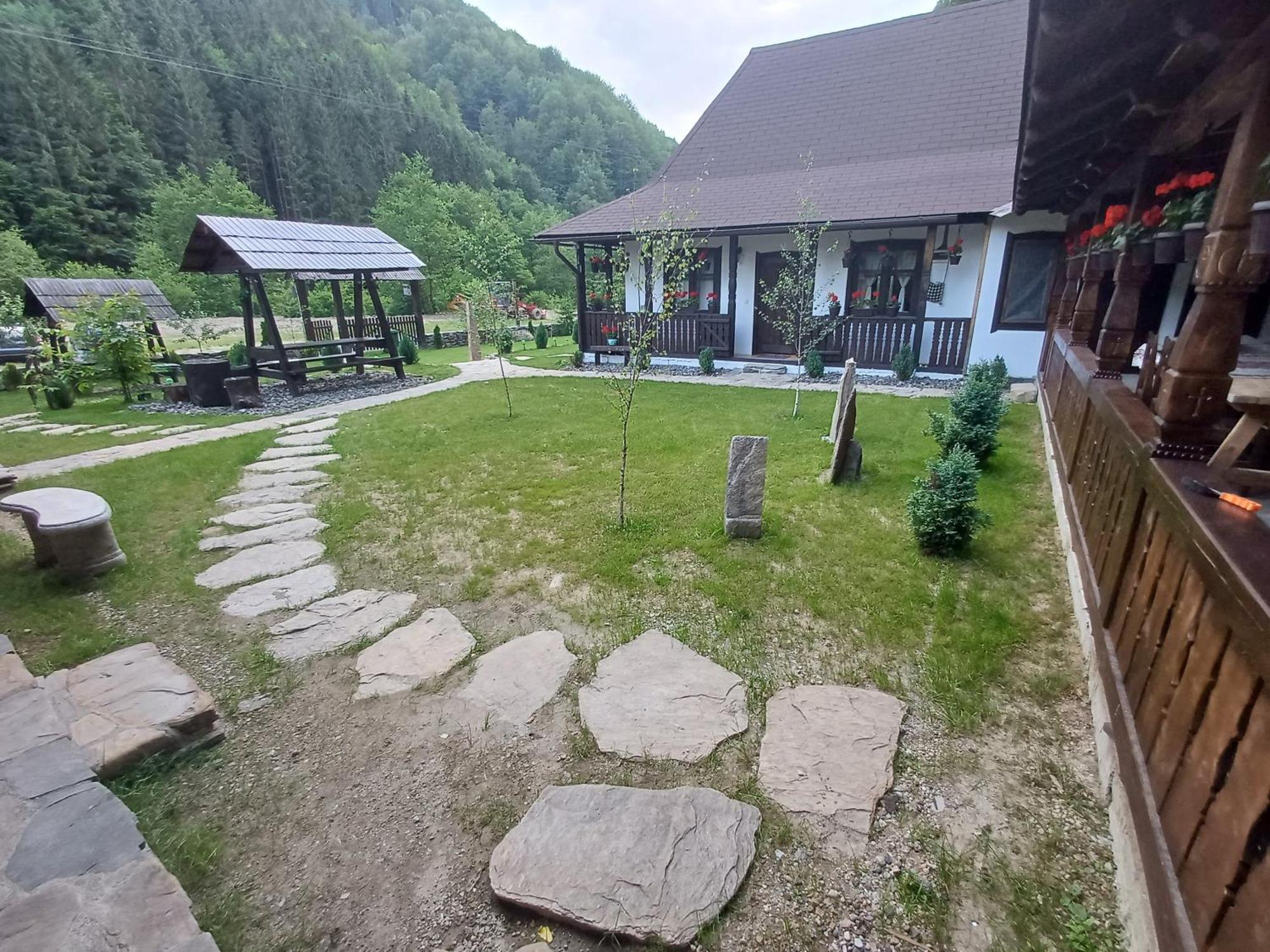 Casuta Din Valea Regilor Villa Gradistea de Munte Exterior foto